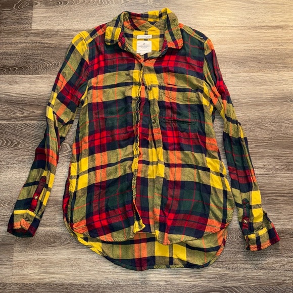 American Eagle Ahh-mazingly Soft Boyfriend Fit Plaid Flannel Women’s Size Small - Picture 1 of 3